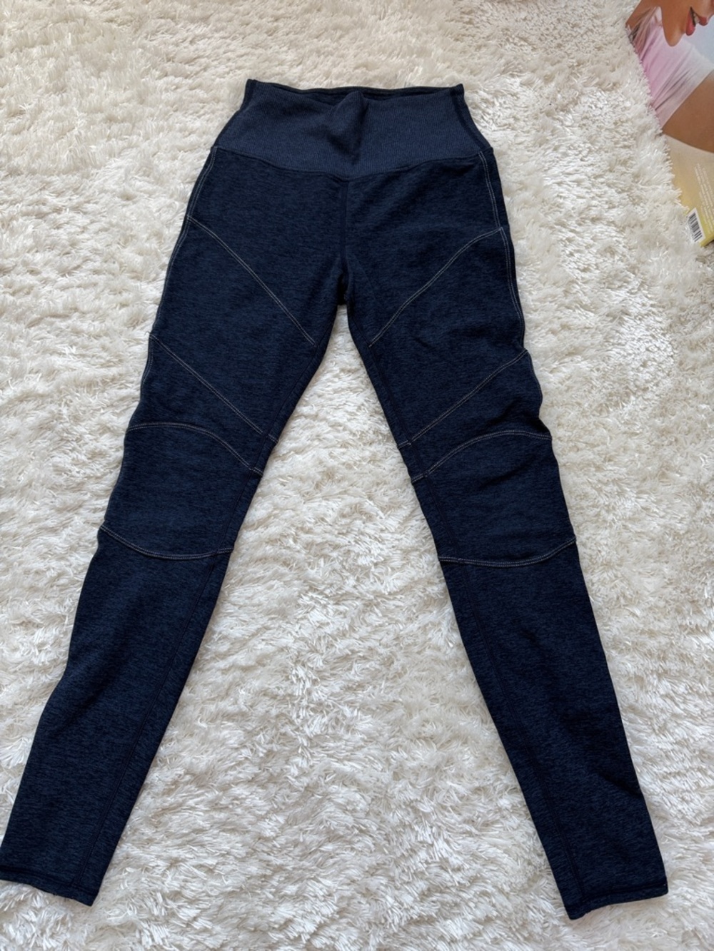 Alo super soft alo stitch legging.